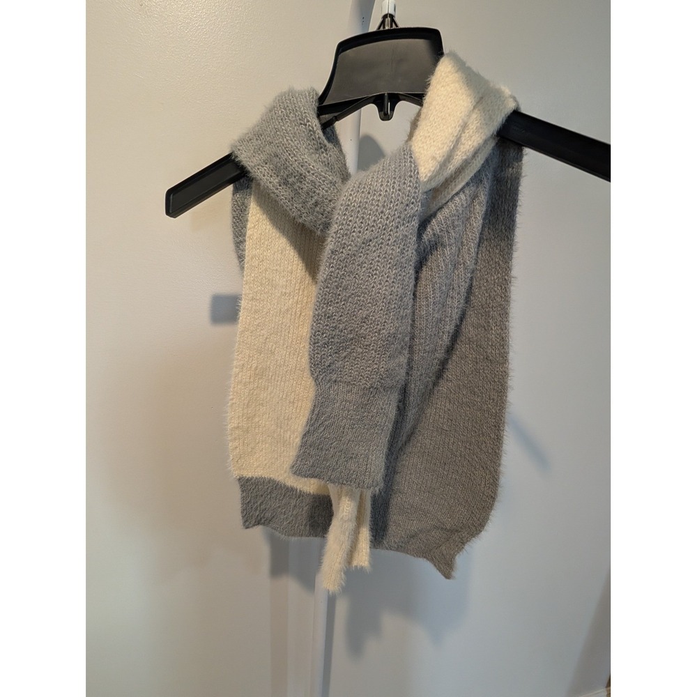 Anna & Ava Colorblock Plush Knit Hooded Scarf Shawl‎ Wrap Cream Grey